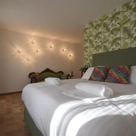 Cascina Tre Botti Resort