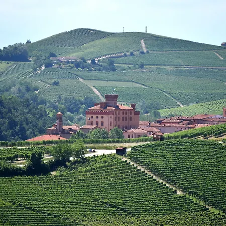 Cascina Tre Botti Resort Agliano Terme